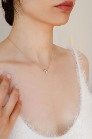 MNZ-925 سبرينغ فليفر امرأة رقبة فضية مع ثلاثية الأبعاد حرف F مع العيون MNMSF01 - Minamis Silver