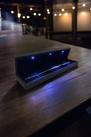 MNZ-925 الفضة النقدية ثلاث حجارة روديم بجويت القلادة الفضية (مع صندوق ضوء) - Ada Life Gümüş