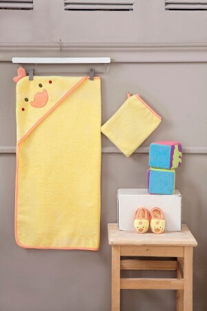 MNZ-Baby Towel Swaddle Pouch Set البطة الصغيرة MIHVKM024BB20FS1-0020020-9 شهراً - Miespiga