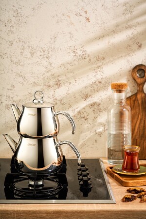 مجموعة من صناديق الشاي من نوع 