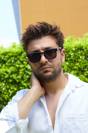 MNZ-Bh Smj064 نظارات شمسية للرجال السوداء BH SMJ064 سوداء سوداء - By Harmony