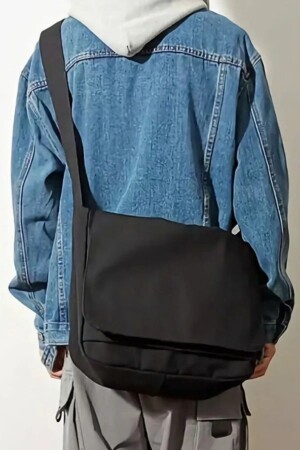 حقيبة الرسائل البريدية من MNZ-Black - Ellevana