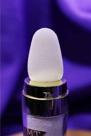 MNZ-Body اللون الأبيض الملمع - Makeuptime