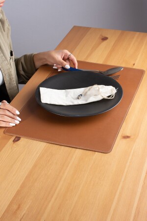 مقعد قليل من الجلد من نوع MNZ-Brown Pu - غير المنزلق والمزيج ومعرض الأطباق - Dk Leather