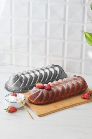 MNZ-Cake Pro Vera Cast Iron Cake Mold أنتراتيكيت 35 سم - Karaca
