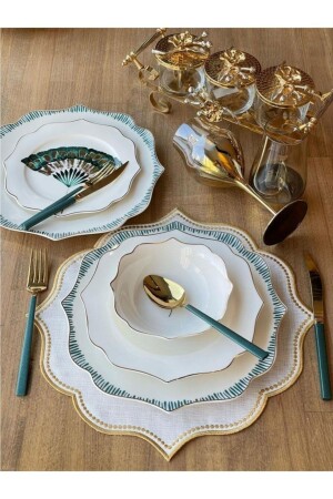 مظهر مروحة من طراز MNZ-Camelot 24 قطعة طعام الخنزير المعدل لـ 6 أشخاص - Sembol