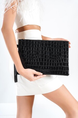 (MNZ-Capone) براءة اختراع (جلد ديكوديل) نمط (باريس) 222 حقيبة المزاج للسيدات السوداء 356-Z003-VRK-2 - Capone Outfitters