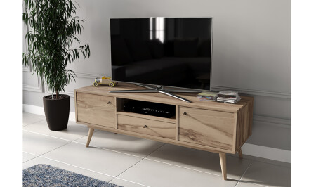 مقعد تلفزيوني من قناة 