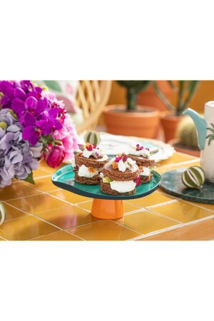 كعكة من الزجاج من نوع 