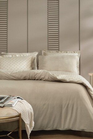 MNZ-CharMe Arwin مزدوجة السلمونات ساتين غطاء غطاء غطاء - Mink YTSGRPIST-1532535 - Yataş