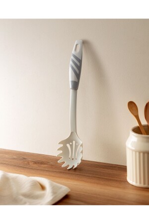 (MNZ-Chase Pasta Scoop) - Madame Coco