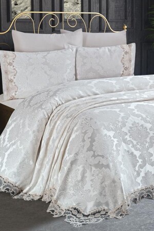 كريم غطاء السرير من قِبل MNZ-Crown - Çeyiz Diyarı