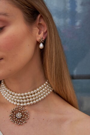 MNZ-Crystal Stone Bow Mallorca Perl أذان - Nocbu Brand