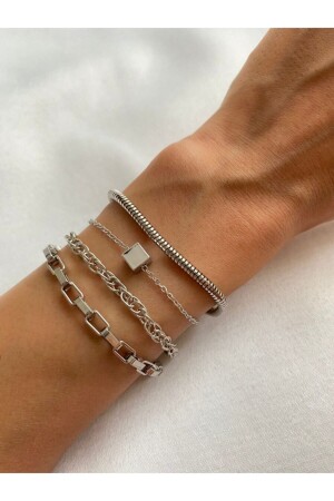 مقعد MNZ-Cube مفصل أربعة أضعاف القلادة المزدوجة الفضية - Magicstone