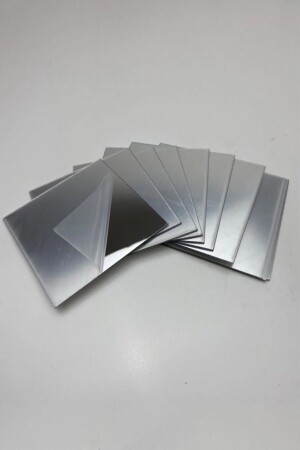 عينة من الزجاج البليكسيكوتراتيكي (MNZ-Decorative Plexiglass Mirror) ذاتية الالتصاق 20x20cm 2 قطع - Ata Pleksi