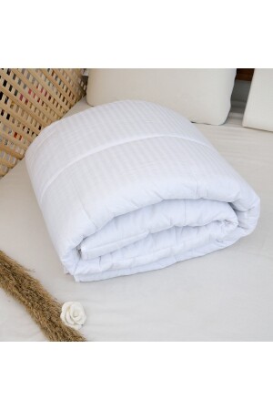 MNZ-Elegant Quilt Single 155x215 - Fialka