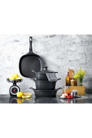 MNZ-Felsen مضاد للنيران غير المقاوم للصلب حديد معدني طهي مجموعة 7 قطع 1S2023-22005-SIY01 - Schafer