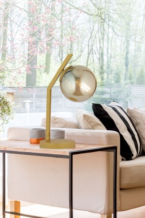 MNZ-Feris ذهبية عسل الزجاجي مصباح طاولة غرفة المعيشة-غرفة النوم مصباح عصري 3839-01-GD - Apliqa