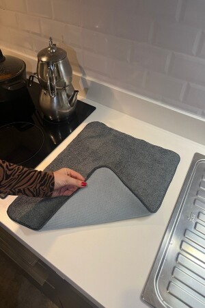 مكنس جفاف الأطباق من الألياف الميكرو فيبر (MNZ-Gray Fluffy Microfiber Dish Drying Mat) 40x50cm - Genel Markalar