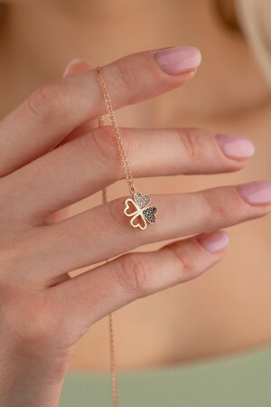 موتيف MNZ-Heart 4 ورقة النجم الفضية عنق GPBK385 - Gümüş Pazarım