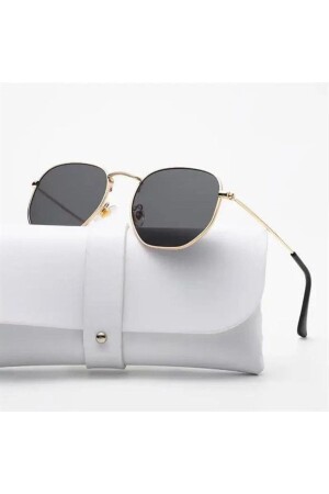 نظارات شمسية من نوع MNZ-Hexa Round Gold Black Unisex (MNZ-Hexa Round Gold Unisex) (اليد السوداء) - Watchofroyal