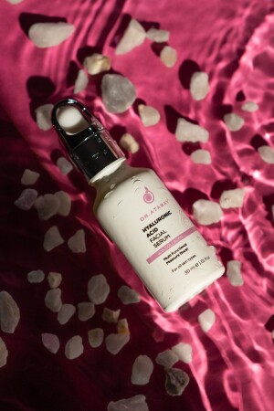 سيروم رعاية الوجه من MNZ-Hyaluronic Acid 30 مل YBS4-DR2023 - Dr Atabay