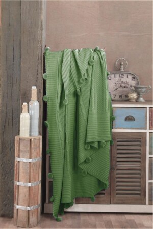 MNZ-Ipekçe خياطة خياطة كعب الركبة غطاء خضراء SURANEV-PompomSingleGreen - İpekçe Home