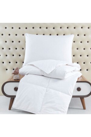 MNZ-Larix غاز أبيض ريش واحد الرف MC036782 - Marie Claire