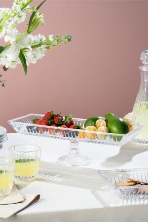 طقم خدمة من طراز MNZ-Linea مع ساقي الزجاج LN. SDS. 039. 01. 000 - Glamis