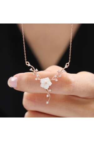 MNZ-Magnolia و Ivy Rose Color زهور الفضة العنق KL03073-MLV - Mia Vento