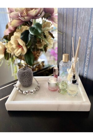 (MNZ-Marble) صندوقاً للتقديم - Bronze Marble Design