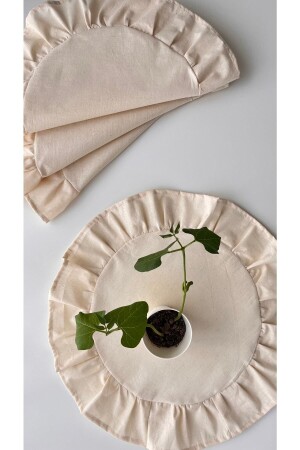 MNZ-Natural Raw Linen Ruffled Round Placemat Set من 4 40x40cm 05EVAA0337 - White Alamode