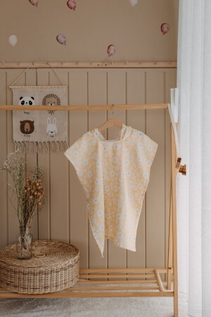 MNZ-Organic Muslin Poncho Daisy- مع الصفحات MB-0069 - Meymen Baby