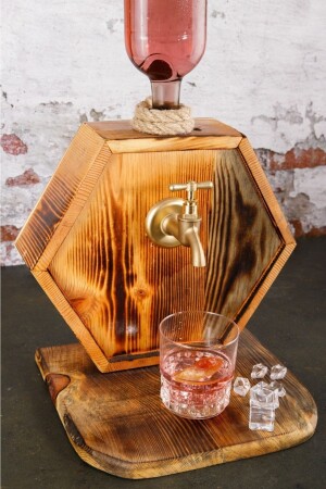 MNZ-Personalized Handcrafted Natural Wood Pine Wood Stand واحد للشرب FCC0001 - Adil Baba