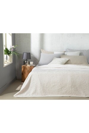 MNZ-Shabby Rose Emboss غطاء مزدوج 200x220 سم كريم 10037240 - English Home