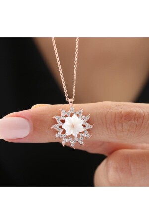 MNZ-Shining Sun Magnolia Flower Rose Color الزهور الفضية العنق KL02874-MLV - Mia Vento