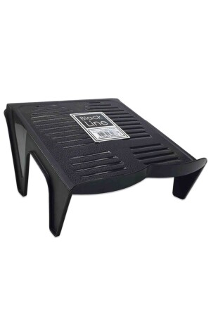 منظمة الأحذية من 