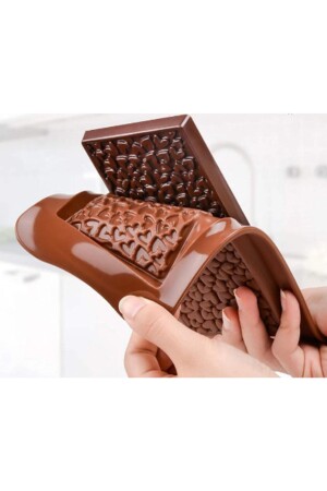 MNZ-Silicone Mini Hearts شيكولاتة - Adarya