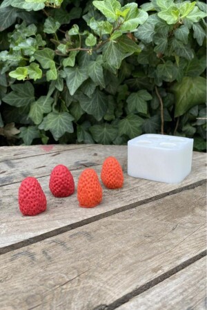 MNZ-Strawberry Quadruple Candle Mold (سليكون) قطعة واحدة - Rufusconcept
