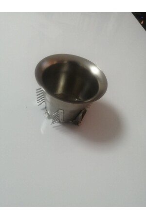 غطاء المرحاض المعدني التركي MNZ-TURKY LZRS0019 - Lazarus