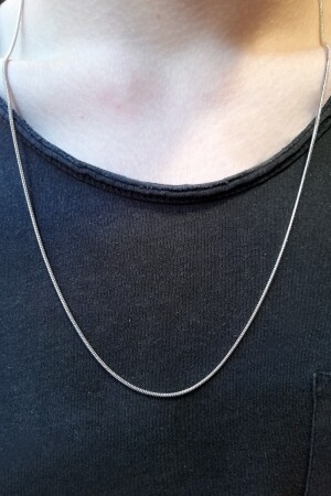 MNZ-Unisex Silver Color رقيقة Snake Model Chain Necklace 60 سم - Fullcontrol