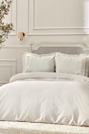 مجموعة من الـ MNZ-White Quin Double Lace Duvet Cover Set White 200. 22. 04. 0006 - Karaca Home