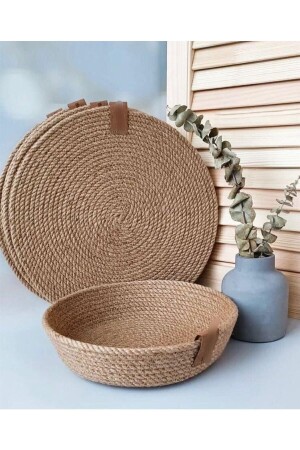 مجموعة من الأطباق والسلة من MNZ-Wicker - Sila