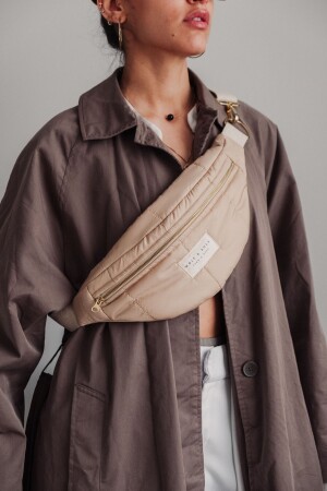 MNZ-Wolf&Rock Gold كريم مفصلة كيلتيد من الأنسجة الخصر والكتف - Wolf Rock