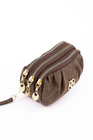 محفظة يدوية من قبالة 