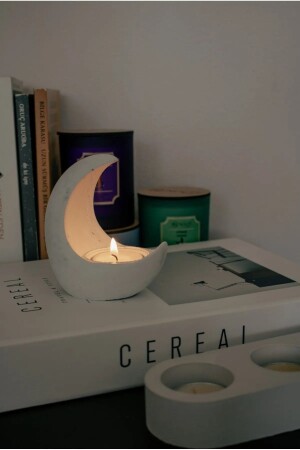 Mond-Kerzenhalter - Ordoveni