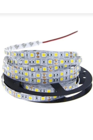 Mutfak Dolabı Için 5 Metre Beyaz 3 Çipli Şerit Led Anahtarlı Tam Set - Spectra