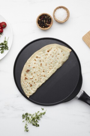 Mutfaksever Induktionsbasierte Biogranit Black Pfannkuchen- und Crêpe-Pfanne 26 cm 153. 03. 08. 1617 - Karaca