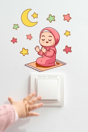 Namaz Kılan Kız Çocuk Hilal Ve Yıldızlar R3 Ramazan Priz Üstü Sticker - 2