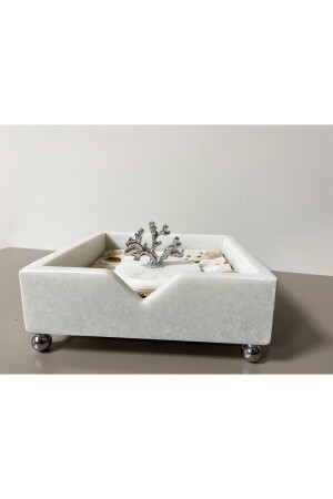 Natürliche schlichte Serviettenbox aus weißem Marmor mit silbernem Korallendetail PRPTT1 - 1
